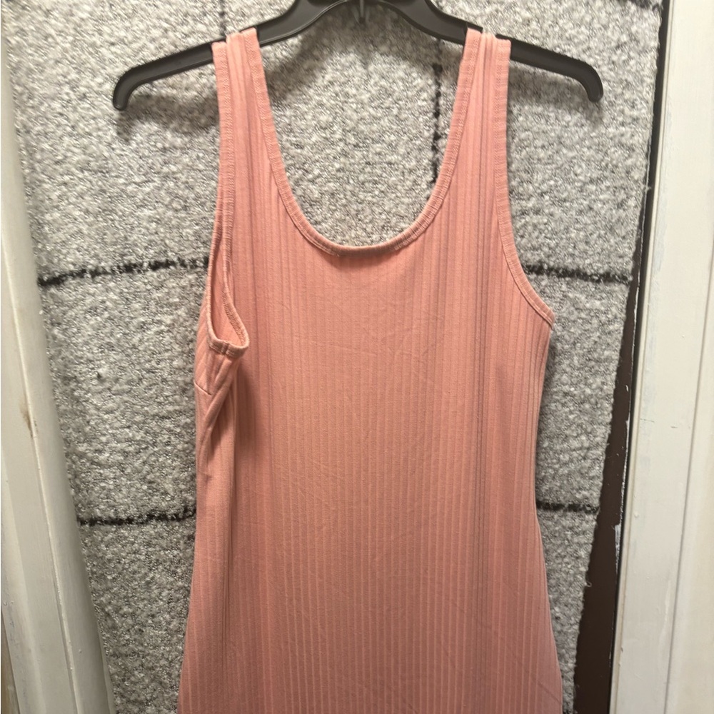 This is a plus size maxi dress, comfortable fit